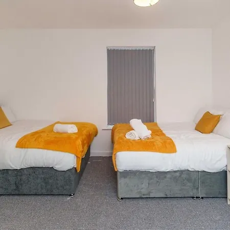 Dent House Leeds (West Yorkshire)