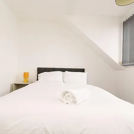 Dent House Apartment